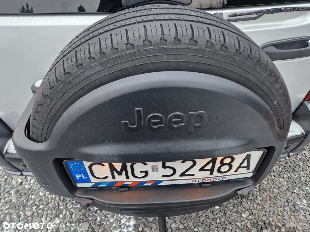 Jeep Cherokee 2.8L CRD Limited - 9