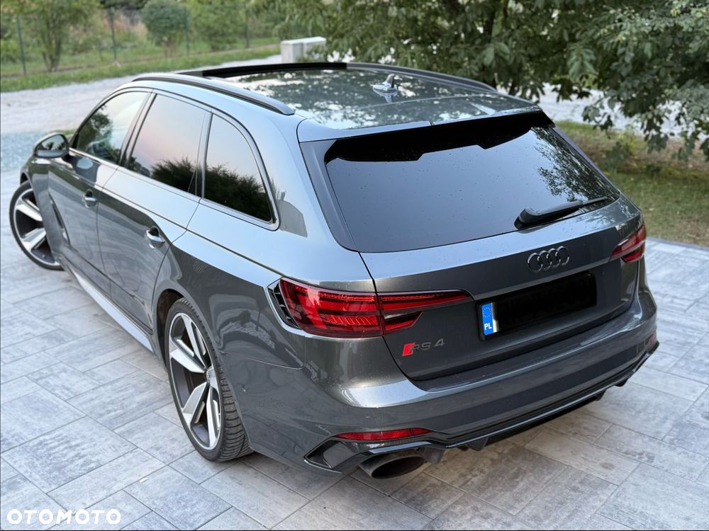Audi RS4 Avant 2.9 TFSI Quattro Tiptr - 3