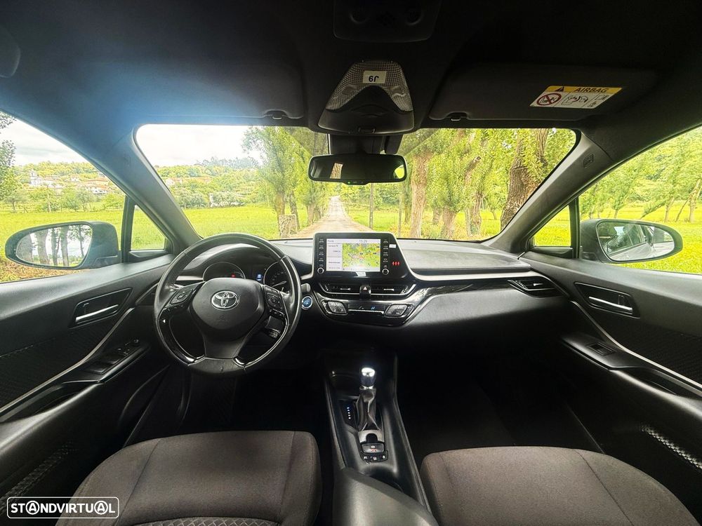 Toyota C-HR - 15