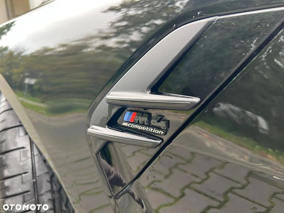 BMW M4 Competition M xDrive sport - 14