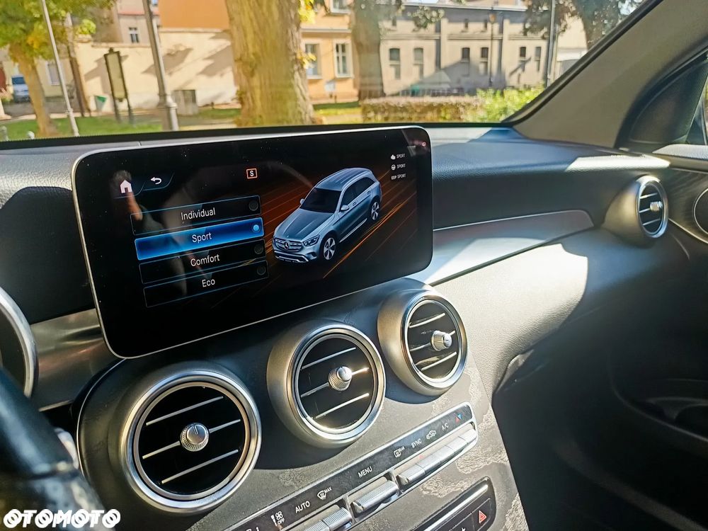 Mercedes-Benz GLC 200 d 4-Matic - 17