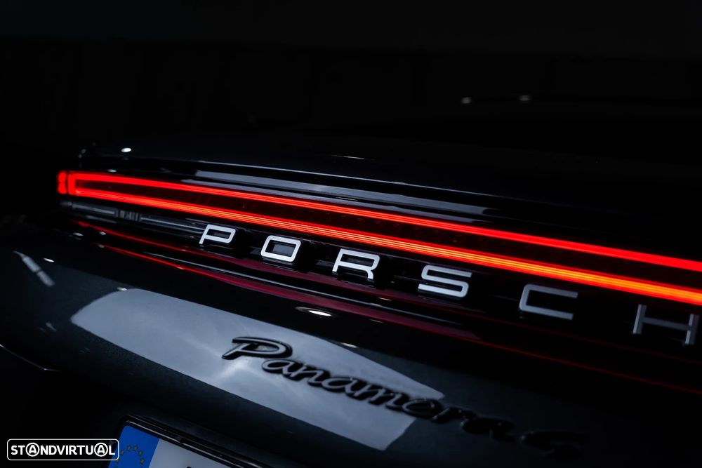 Porsche Panamera 4 E-Hybrid - 7