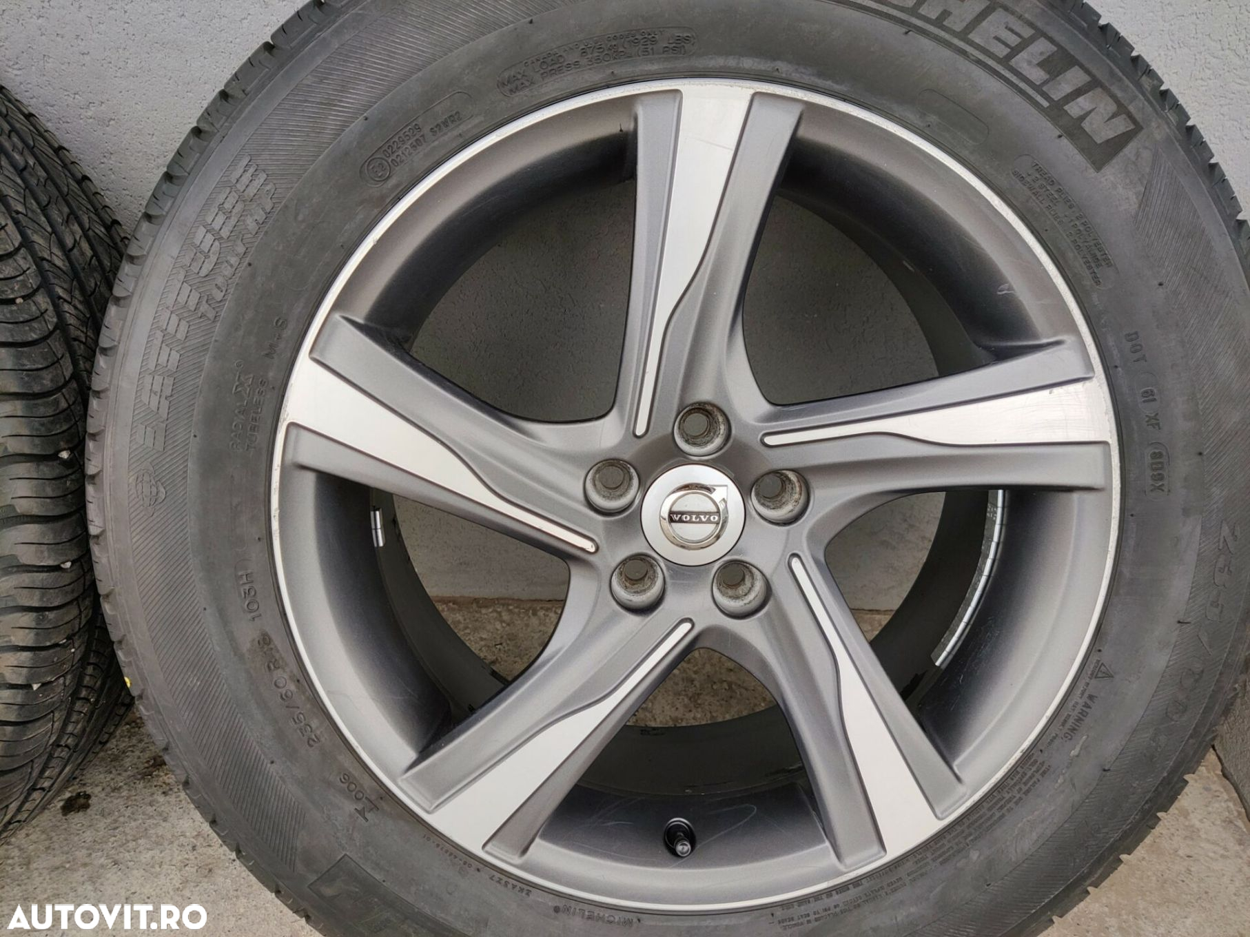 Jante IXION 1 18 5x108 Volvo XC60 XC70 S60 V60 S80 V70 S40 V40 V50 C30 C70 Michelin 31362188 - 4