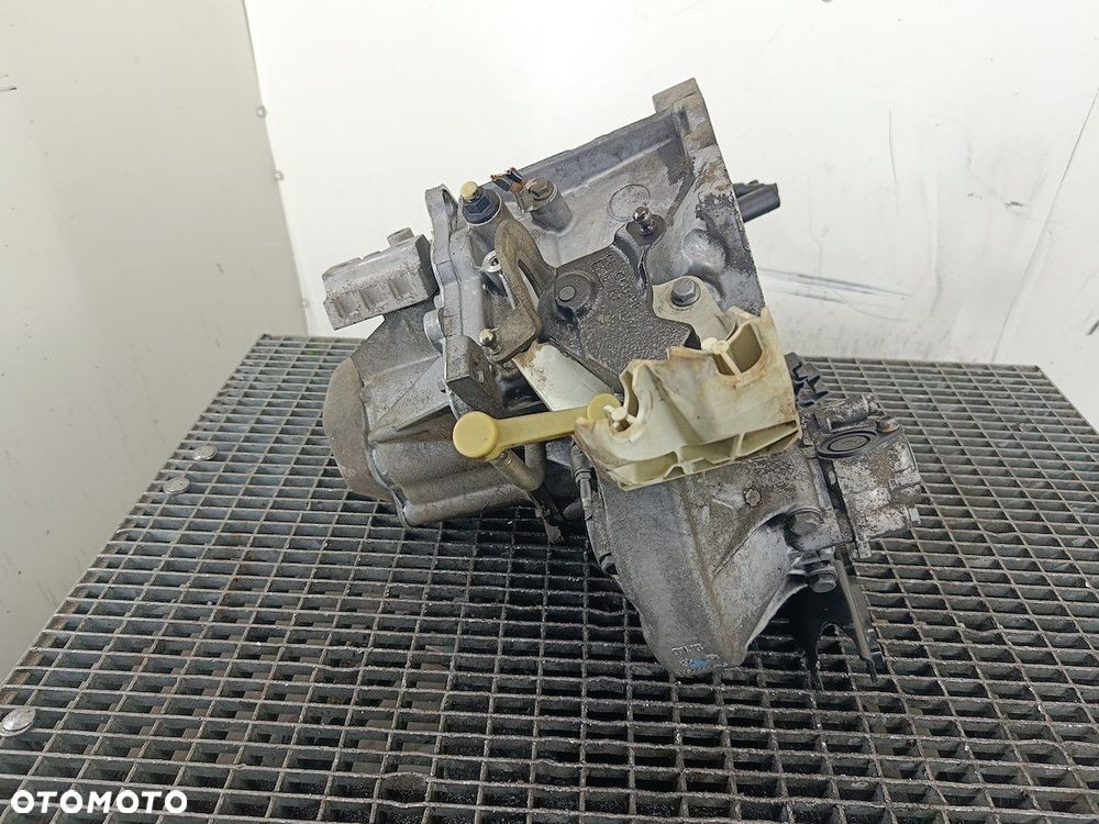 SKRZYNIA BIEGÓW MANUALNA 5 PEUGEOT 207 20DP27 1.6 HDI 90KM - 5