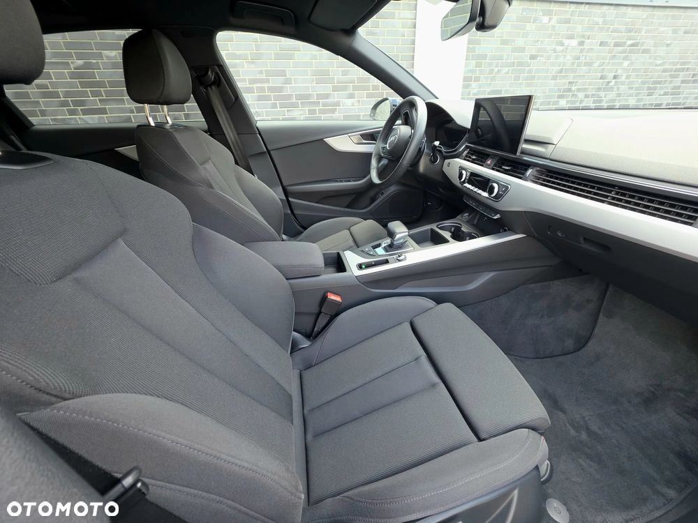 Audi A4 Limousine 35 TFSI mHEV S Line S tronic - 7