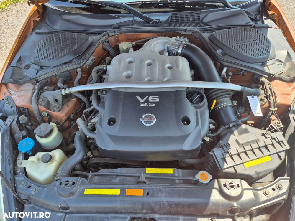 Nissan 350 Z - 6