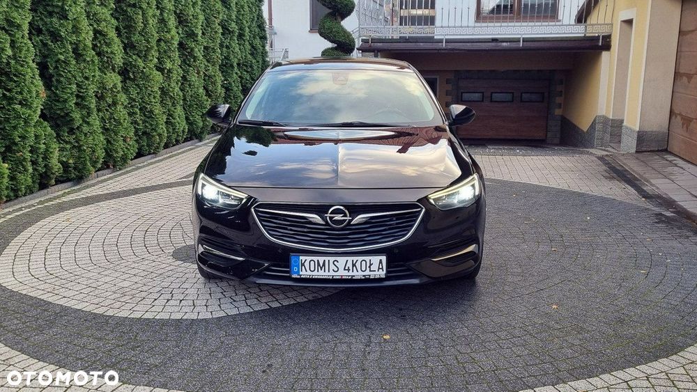 Opel Insignia - 10