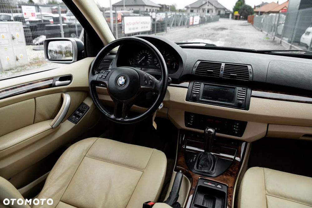 BMW X5 3.0 i Edition Exclusive - 23