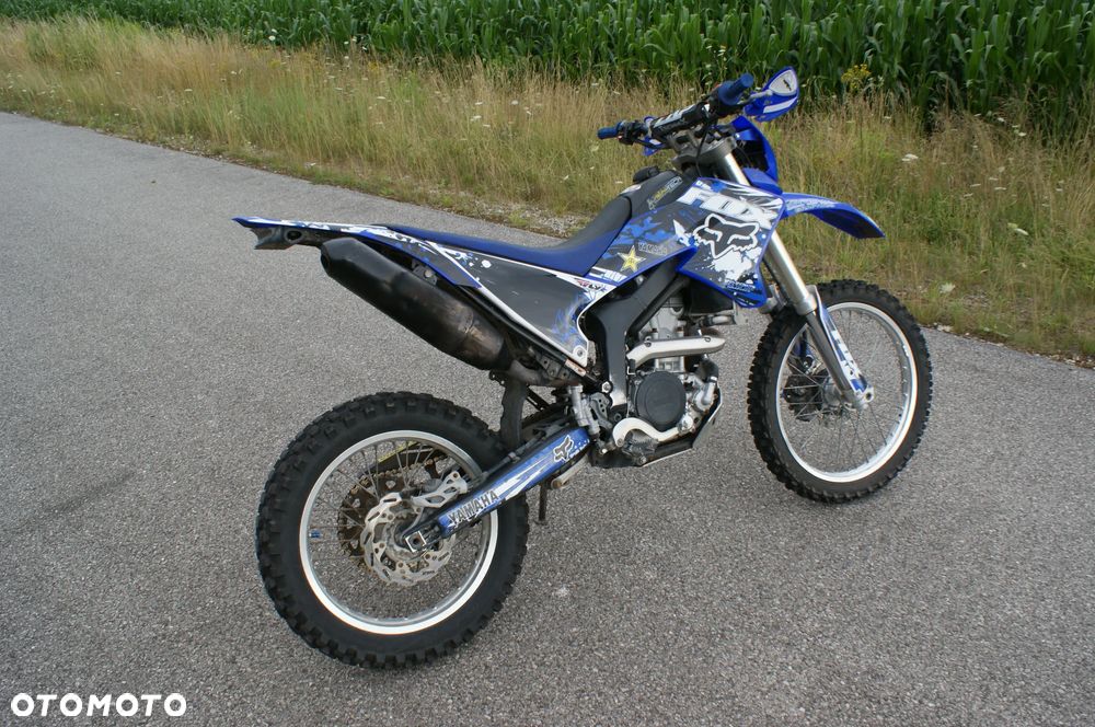 Yamaha WR - 12