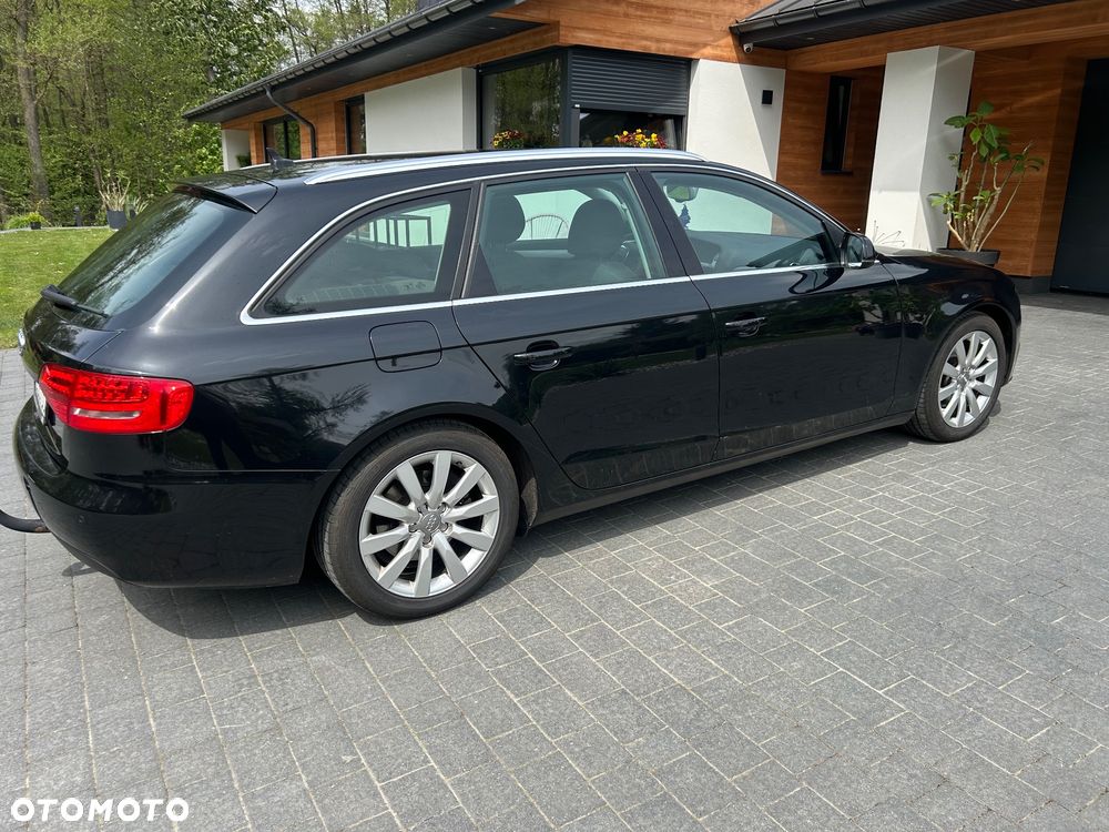 Audi A4 Avant 2.0 TDI - 5