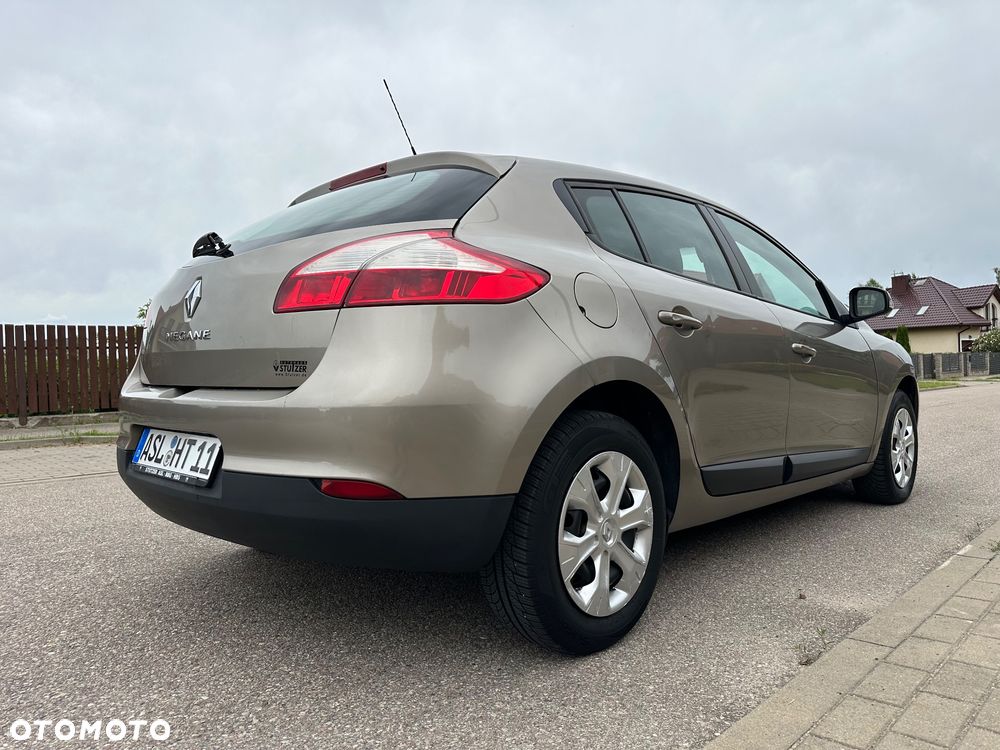 Renault Megane 1.6 16V Expression - 7