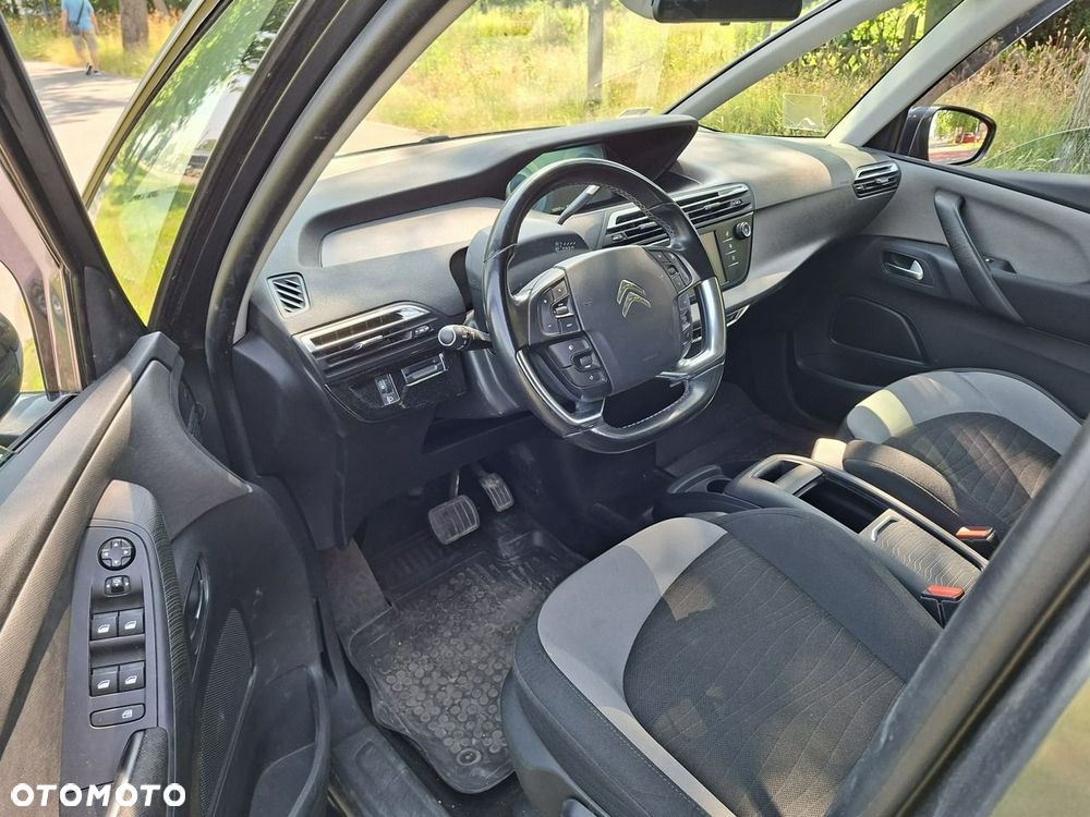 Citroën C4 Picasso - 8
