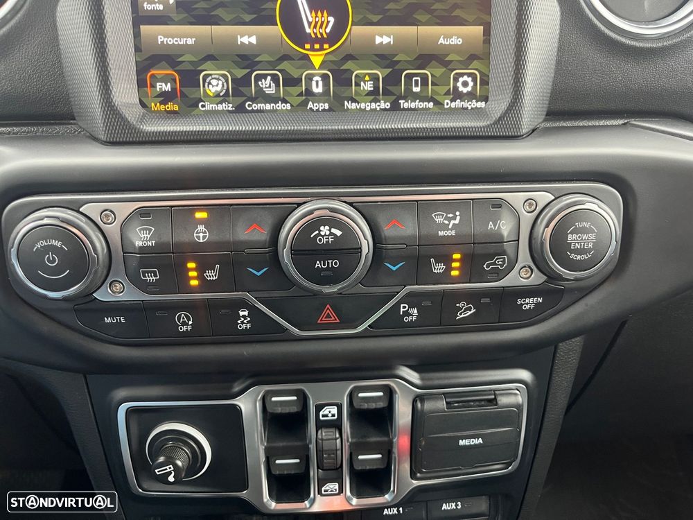 Jeep Wrangler Unlimited 2.2 CRDi AWD Auto Sky One-Touch Sahara - 30