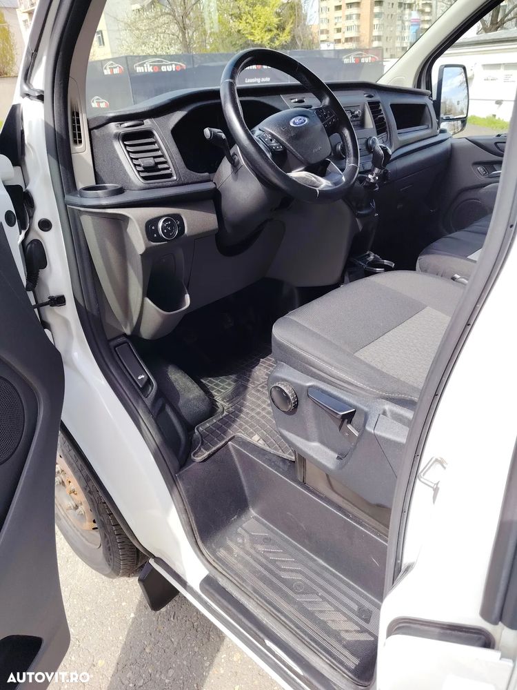 Ford Tranzit Custom - 12