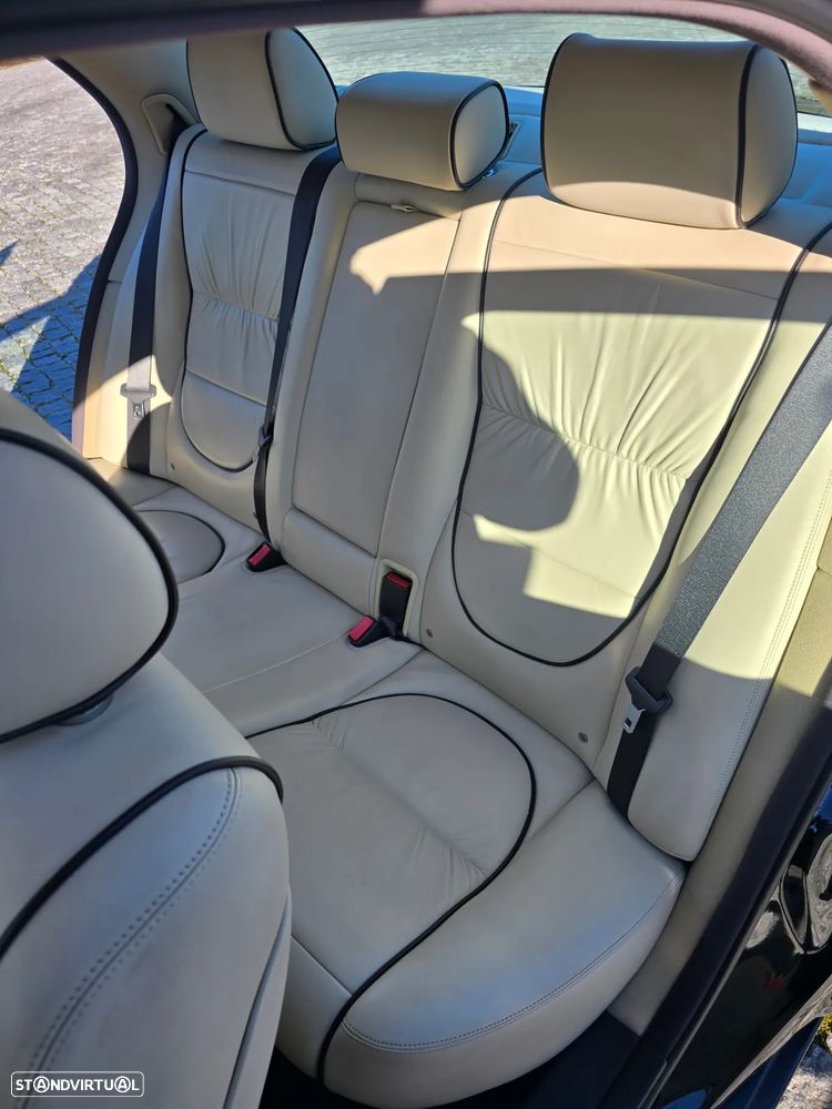 Jaguar XJ XJ6 3.0 Executive - 8