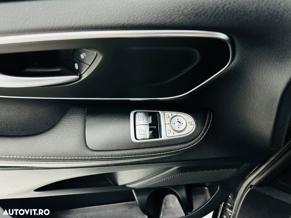 Mercedes-Benz V - 20