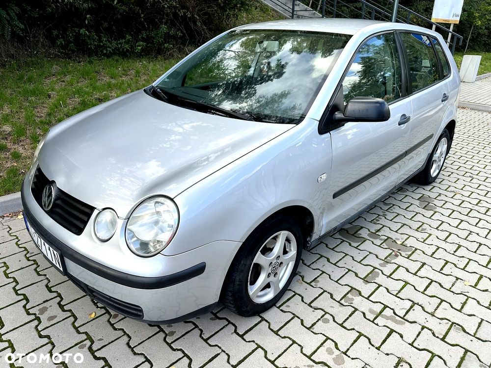 Volkswagen Polo 1.4 16V Comfortline - 2