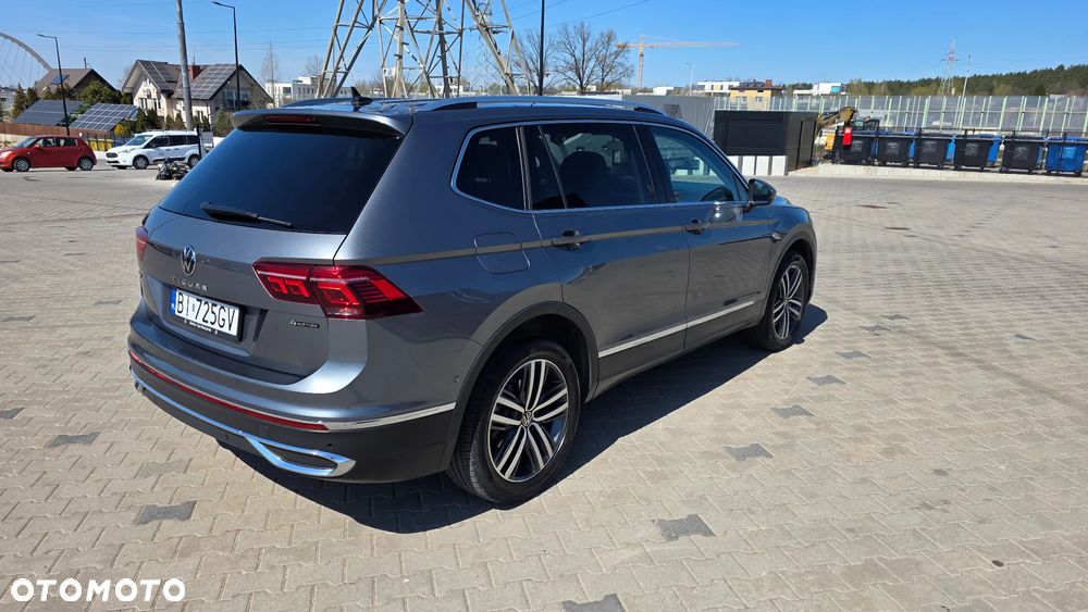 Volkswagen Tiguan Allspace 2.0 TSI 4Mot Elegance DSG - 21