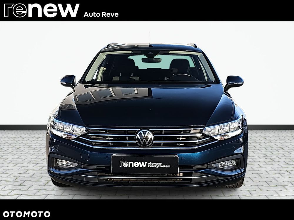 Volkswagen Passat - 2