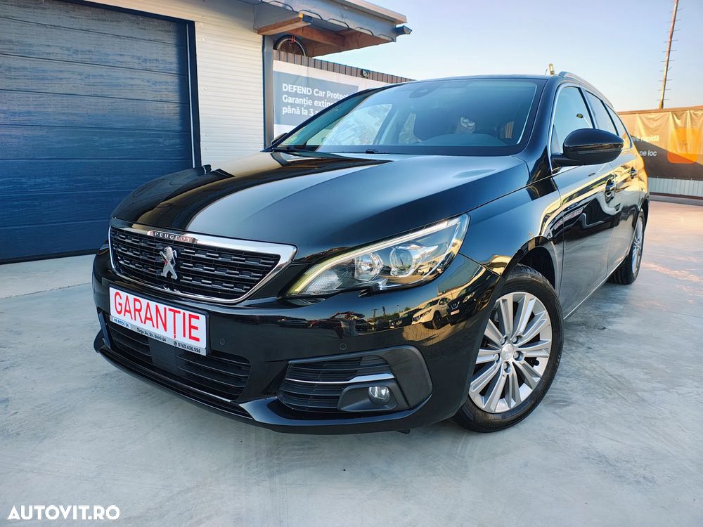Peugeot 308 - 1