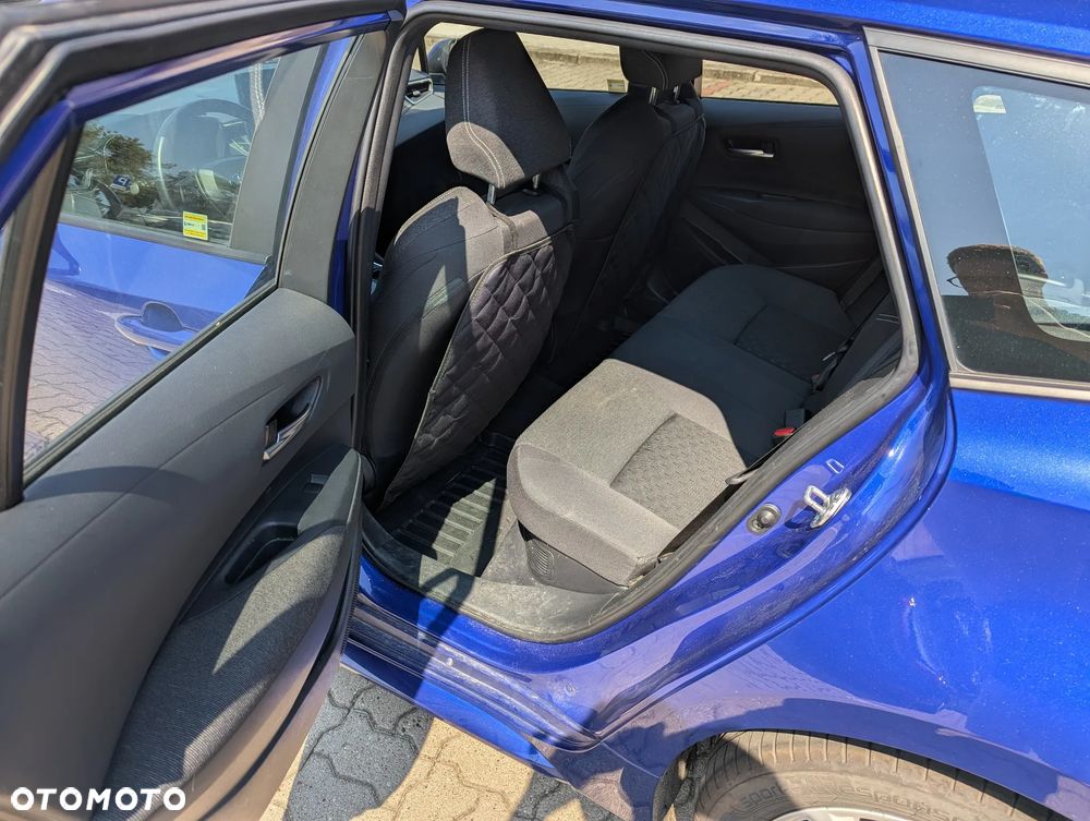 Toyota Corolla 1.8 Hybrid Comfort - 6