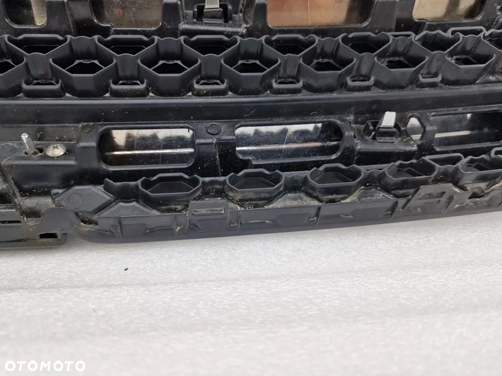 MITSUBISHI ELLIPSE CROSS 17- ATRAPA / GRILL PRZEDNI PRZÓD , NR 7450B072 / 7450B048 / 7450A402 , NR AUKCJI GR353 - 16