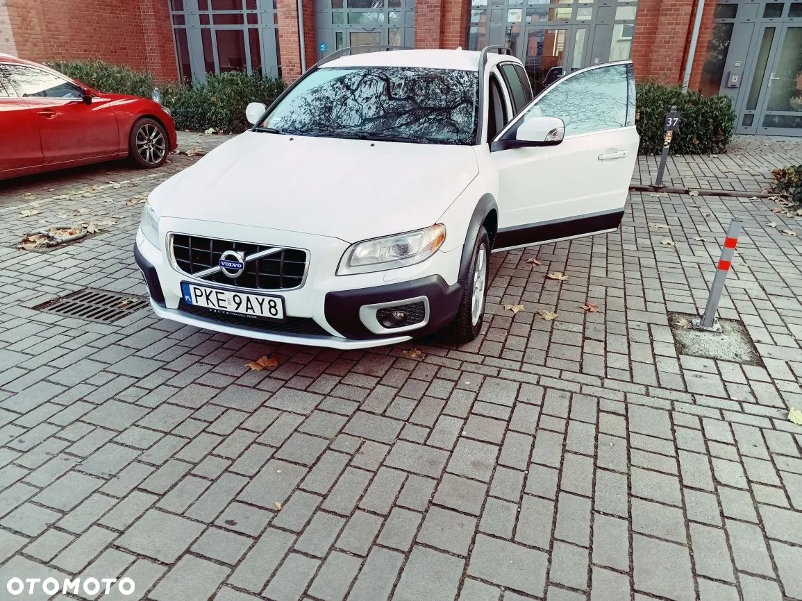 Volvo XC 70 2.4D AWD Summum - 1