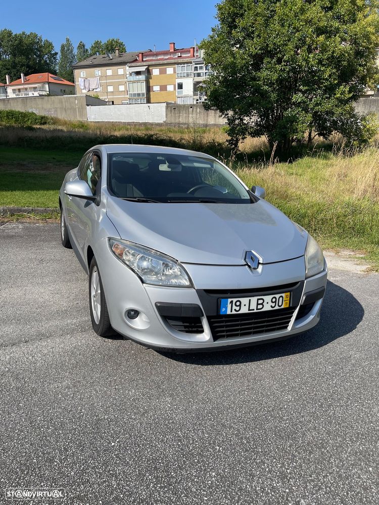 Renault Mégane Coupe 1.5 dCi Dynamique - 1
