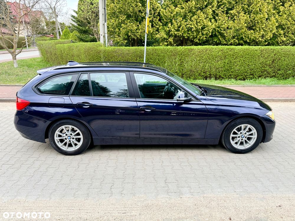 BMW Seria 3 320d - 14