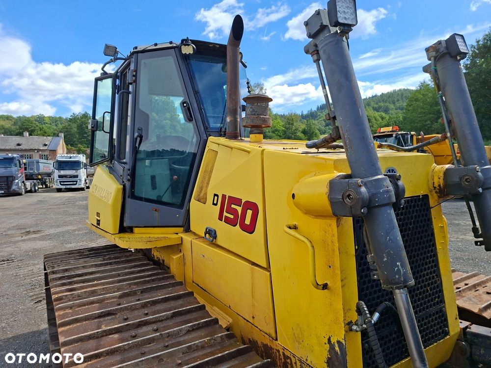 New Holland D 150 - 35