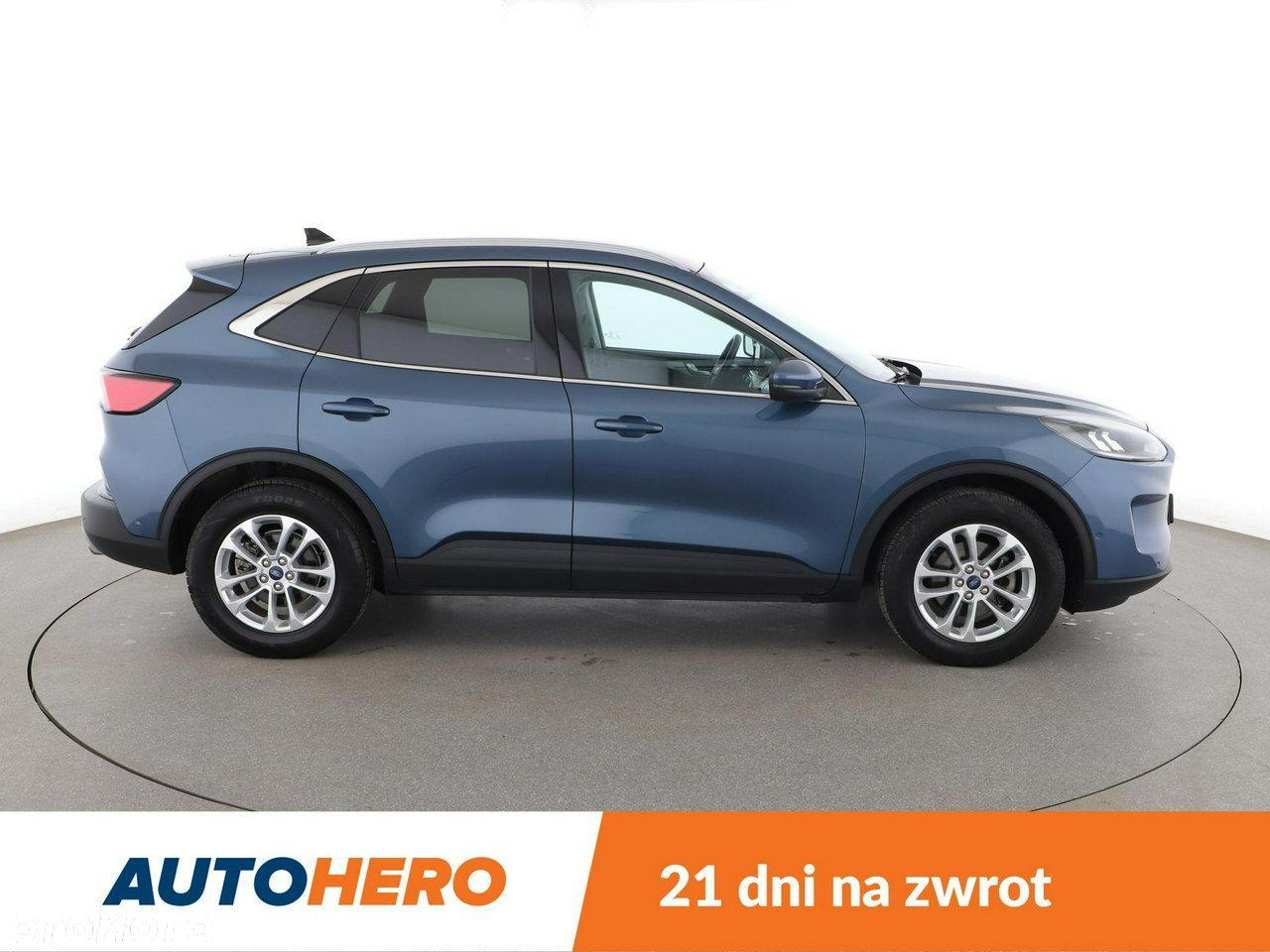 Ford Kuga 1.5 EcoBoost TITANIUM - 9