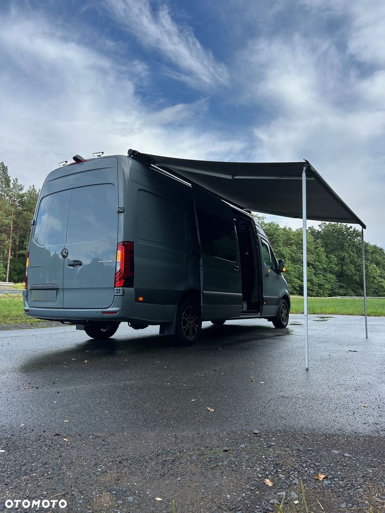 Mercedes-Benz Sprinter Long BASE 9G-Tronic 907.235 - 9