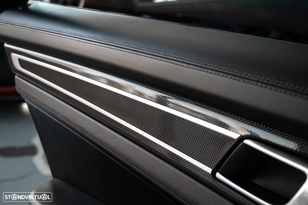 Porsche Panamera Sport Turismo - 32