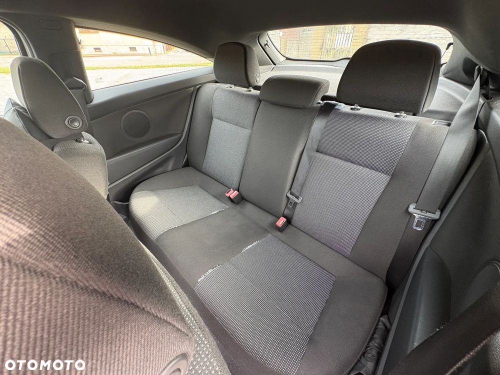 Opel Astra 1.8 Sport - 11