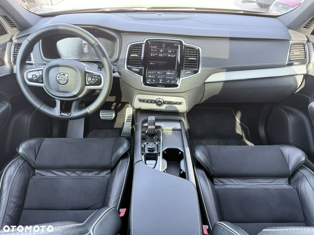 Volvo XC 90 T8 AWD Plug-In Hybrid Plus Black Edition 7os - 5