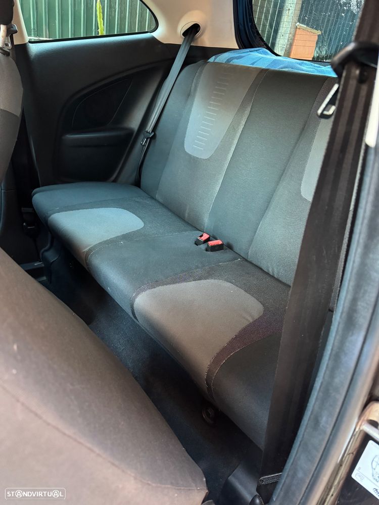 Ford KA 1.2 Tattoo - 15