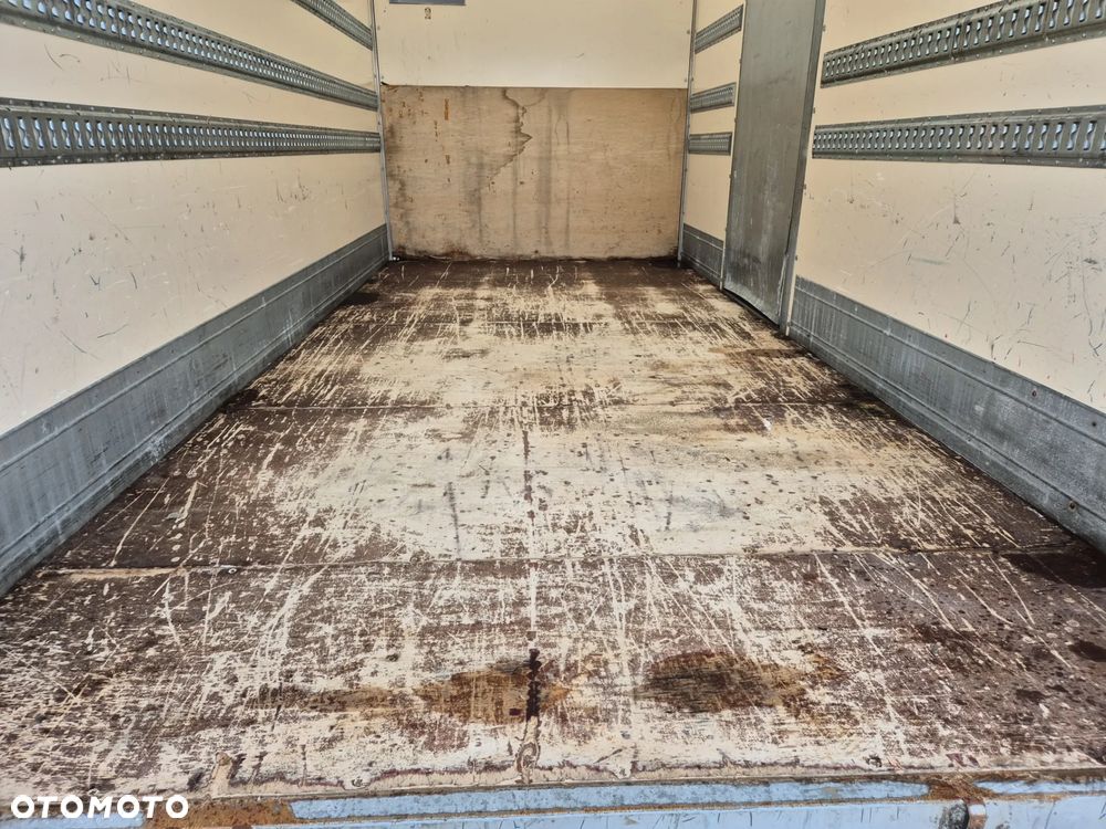 Kontener 10 palet winda Palfinger 1000kg, Iveco , stan bdb! - 18