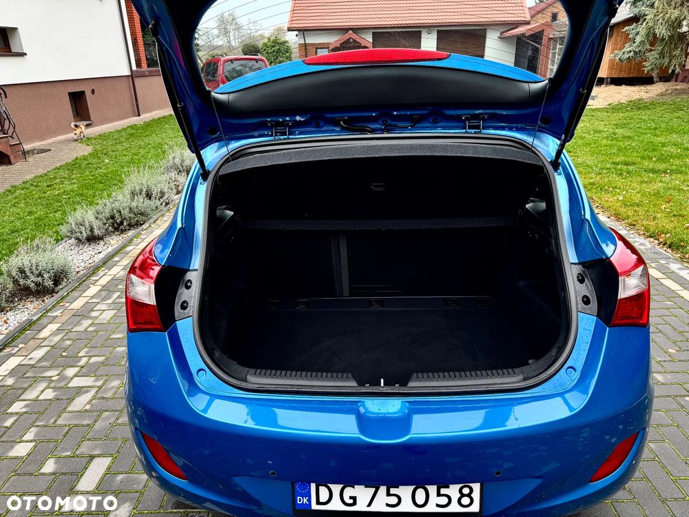 Hyundai i30 1.6 CRDi BlueDrive Comfort - 8