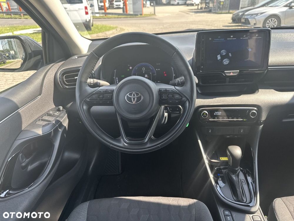 Toyota Yaris Hybrid 1.5 Style - 11