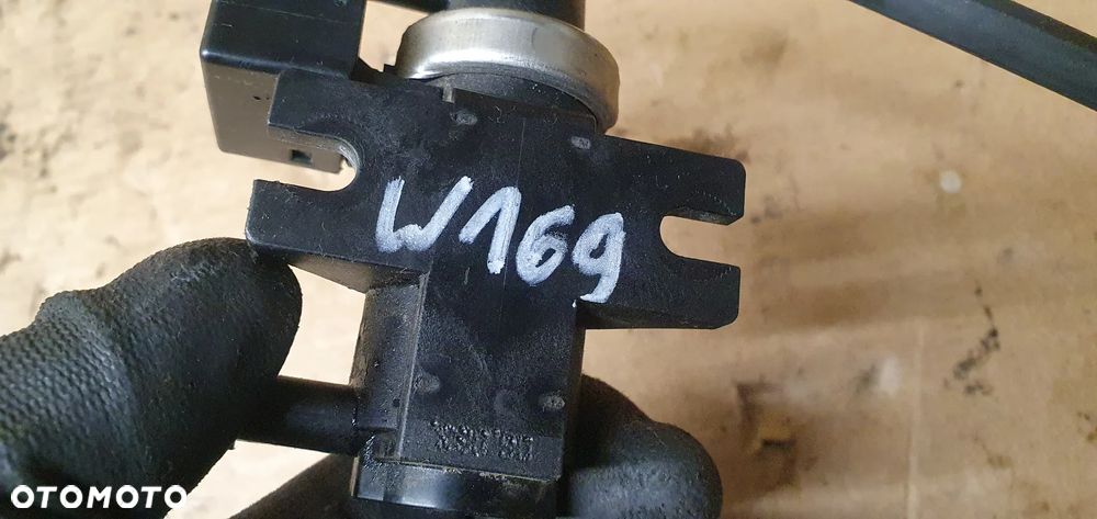 Zawór zaworek podciśnienia Mercedes A-Klasa W169 2.0 CDI A0051535528 - 6