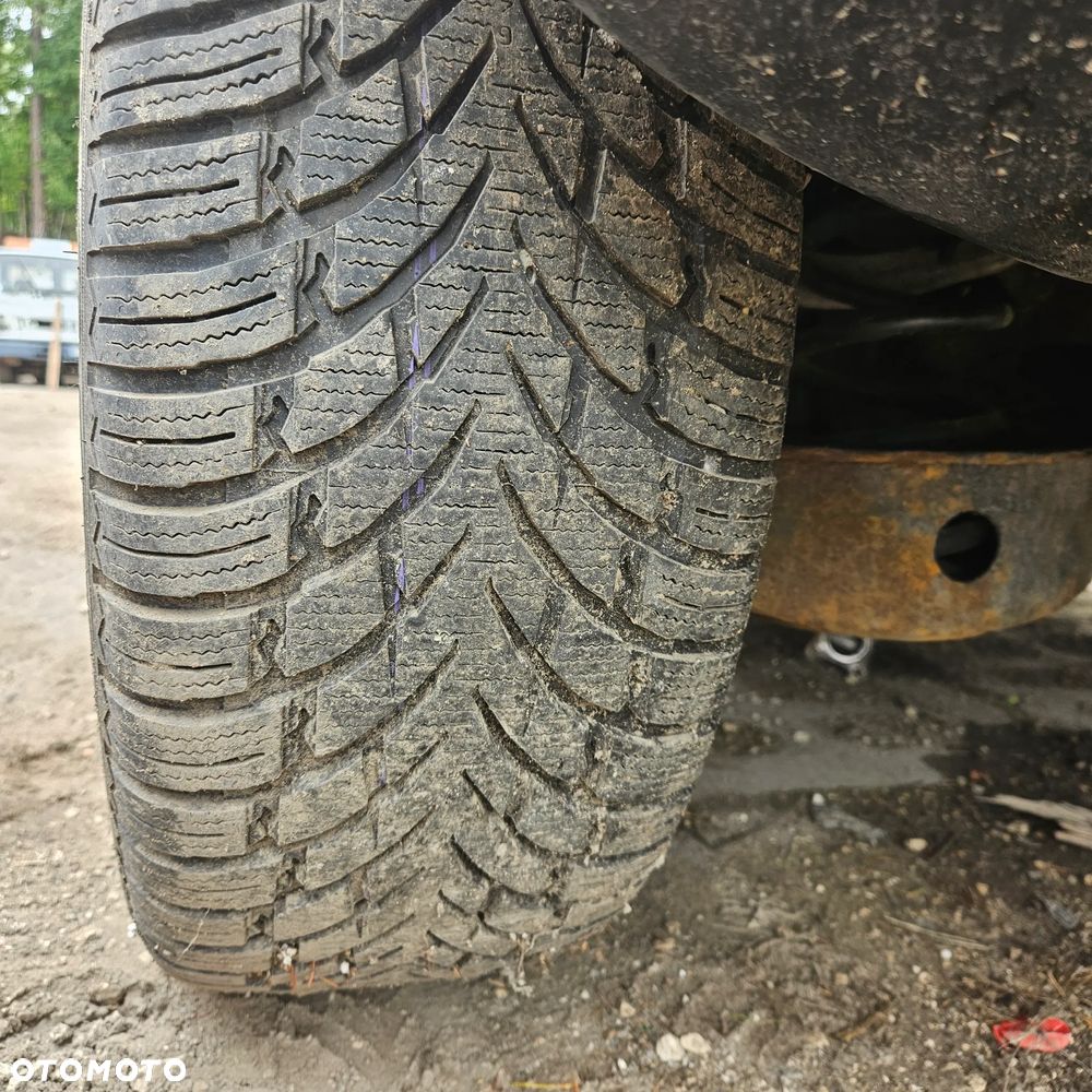Opony koła felgi  Nokian Tyres /235/65 R18  - 2021 - Nissan Murano Z50 - 6