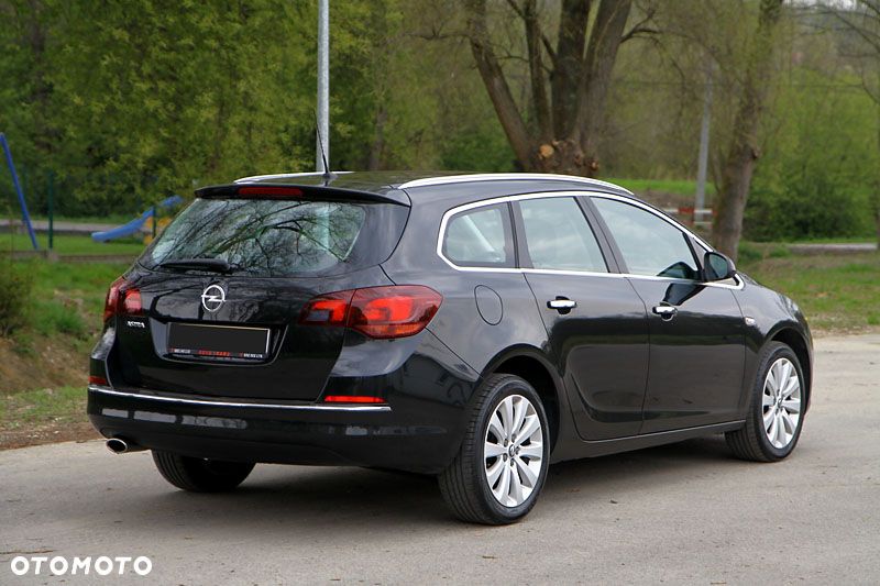 Opel Astra 1.4 Turbo - 4