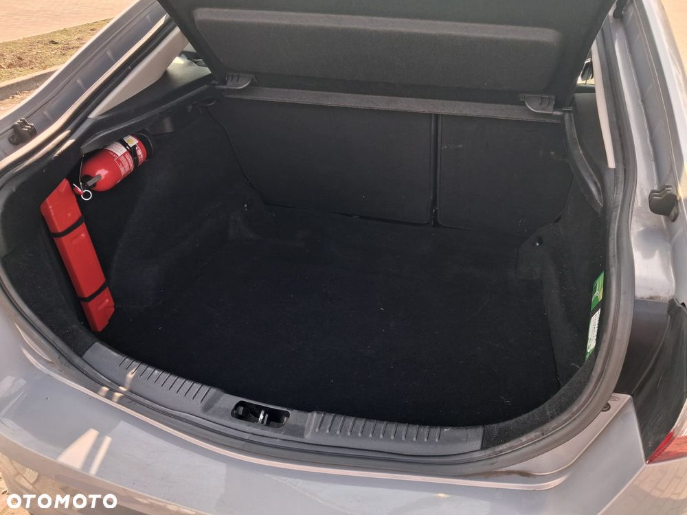 Ford Mondeo 1.6 Ghia - 6