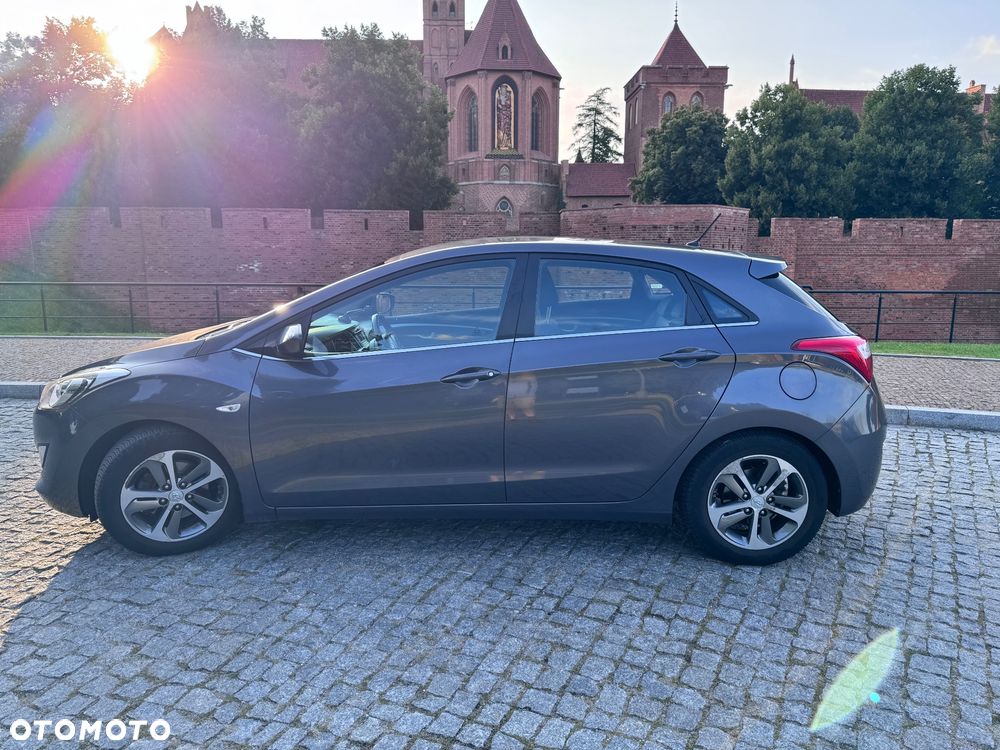 Hyundai i30 1.6 GDI Comfort - 18
