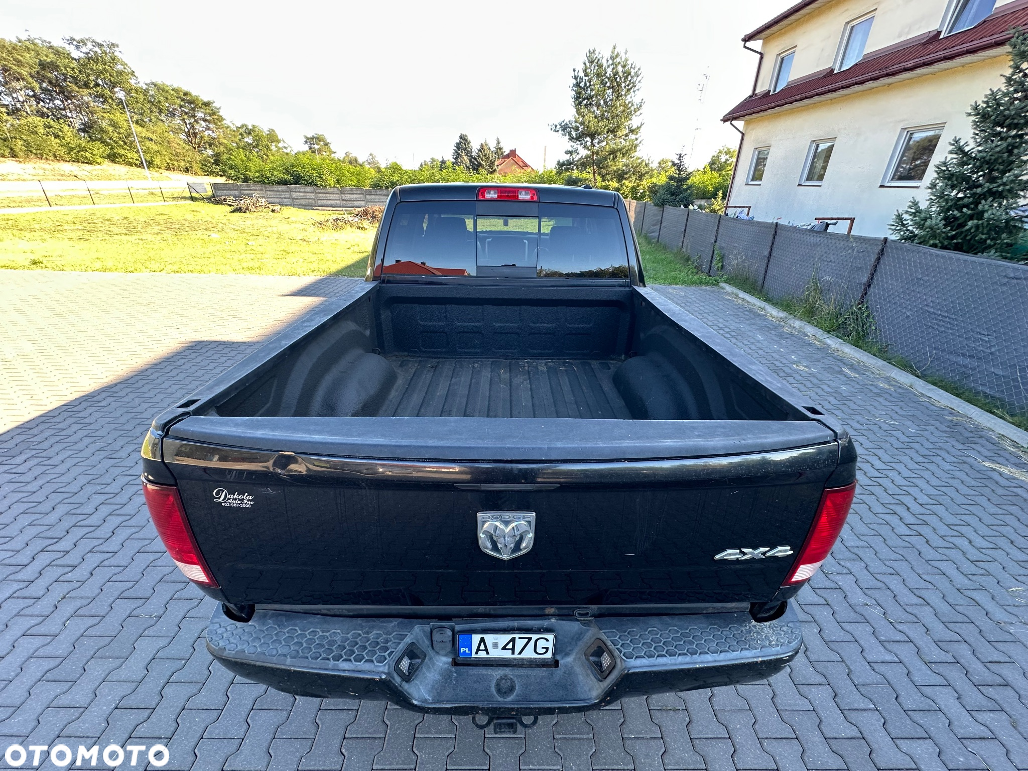 Dodge RAM - 10