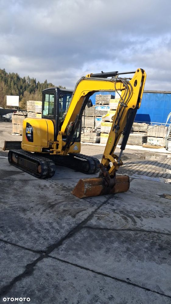 Caterpillar 305 - 19