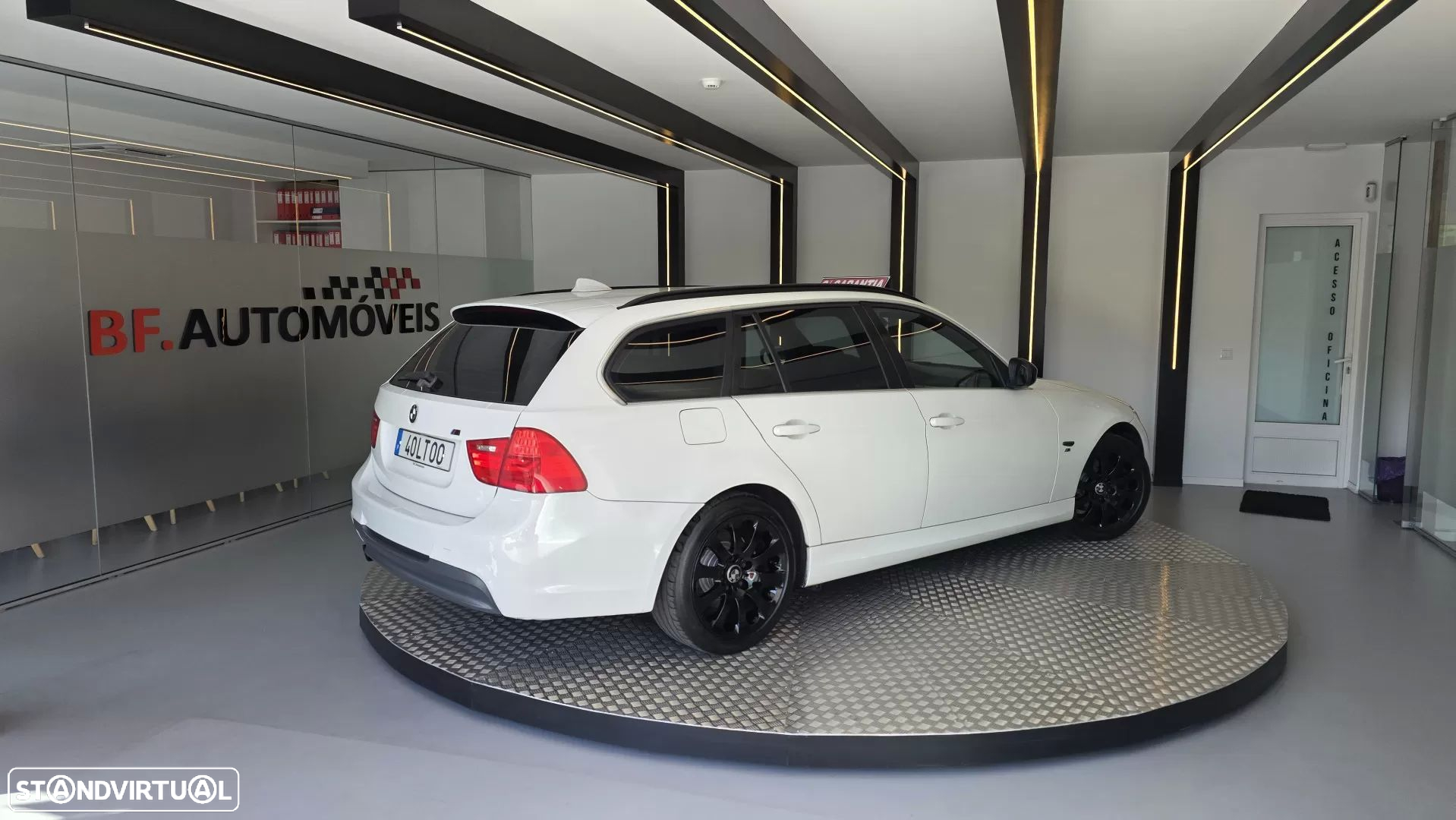 BMW 320 d Touring Pack M - 4