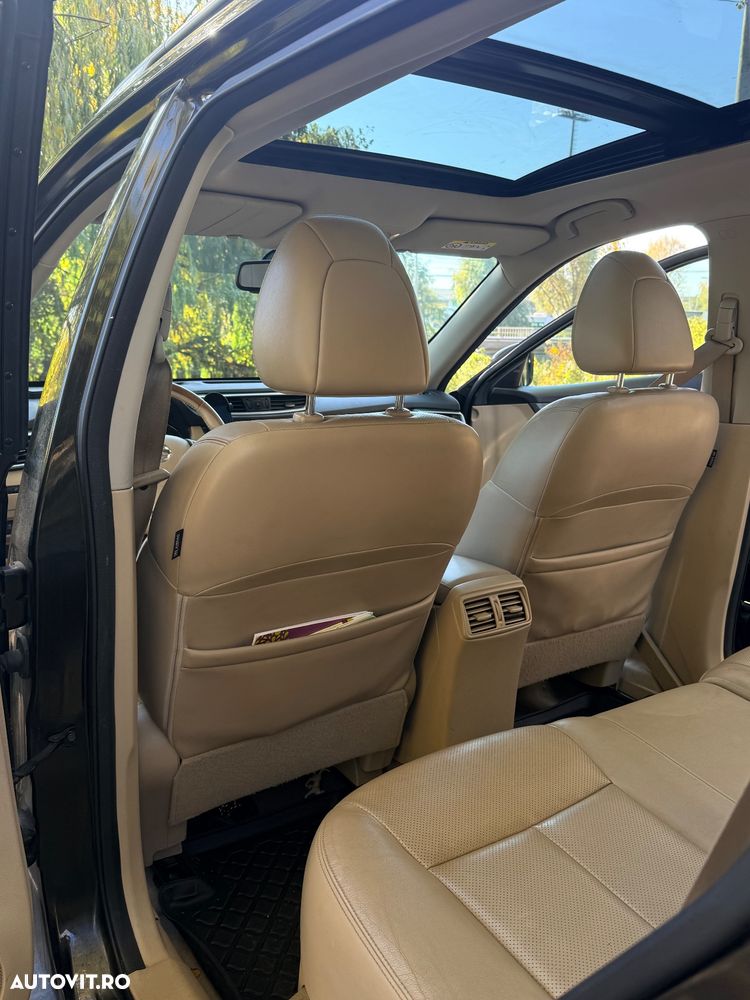 Nissan X-Trail 1.6L dCI Start/Stop XTRONIC Tekna - 10