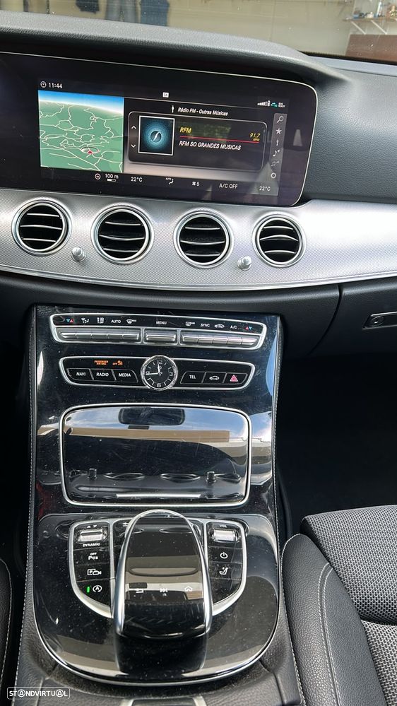 Mercedes-Benz E 220 - 4