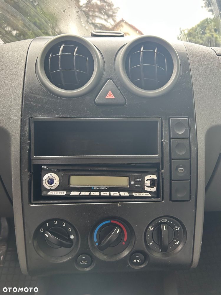 Ford Fusion 1.4 Ambiente - 18